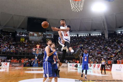Vea y apueste en la NBA en directo en bet365.